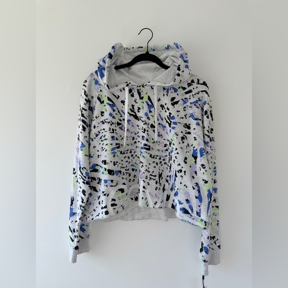 Calvin Klein Performance Cropped Sweater NWT - Picture 1 of 5